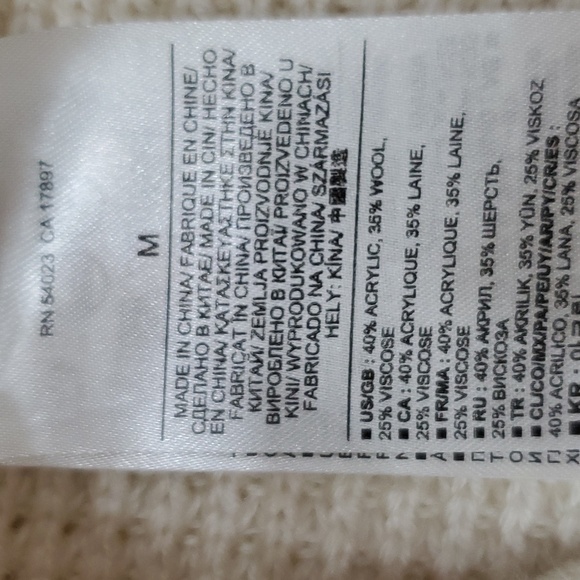 Banana Republic sweater women's medium turtleneck cream cable knit soft stretchy - Picture 9 of 10